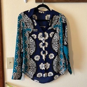 MOVING SALE! Express Portofino- Sz Small Petite- V neck, button up